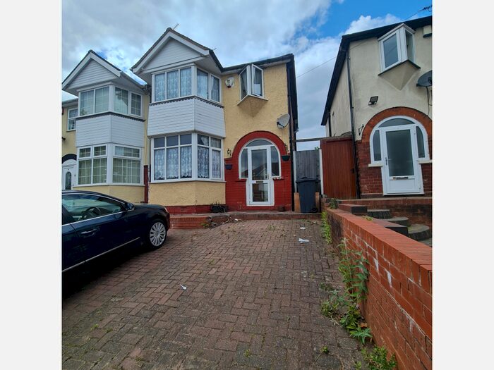 3 Bedroom House To Rent In Blakeland Road, Birmingham, B44