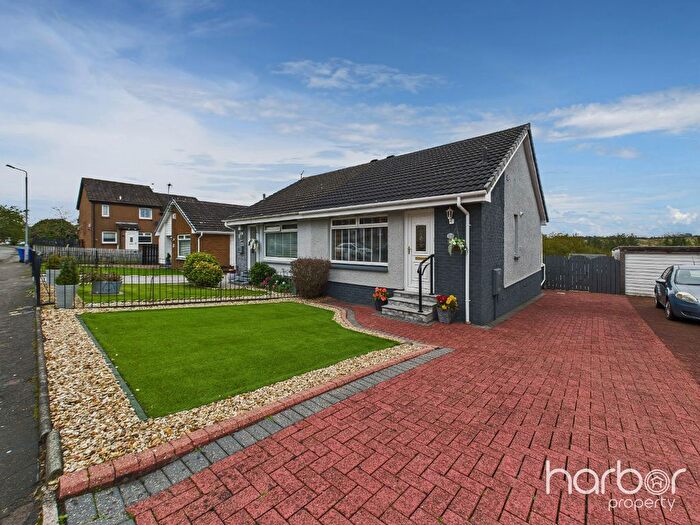1 Bedroom Semi-detached Bungalow For Sale In Dunalastair Drive, Millerston, Glasgow, Glasgow City, G33