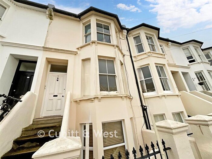 Studio For Sale In Montgomery Street, Hove, East Sussex, BN3