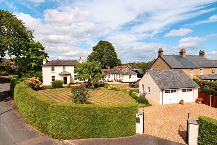 4 Bedroom Detached House For Sale In Park Lane, Blunham, MK44