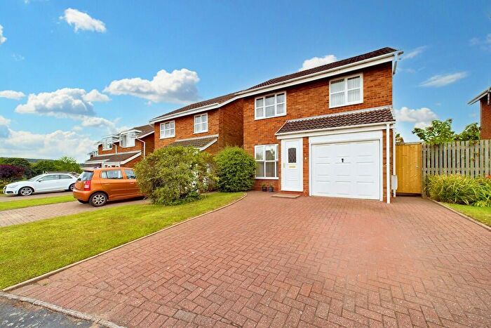3 Bedroom Detached House For Sale In Sparrow Close, Little Haywood, ST18