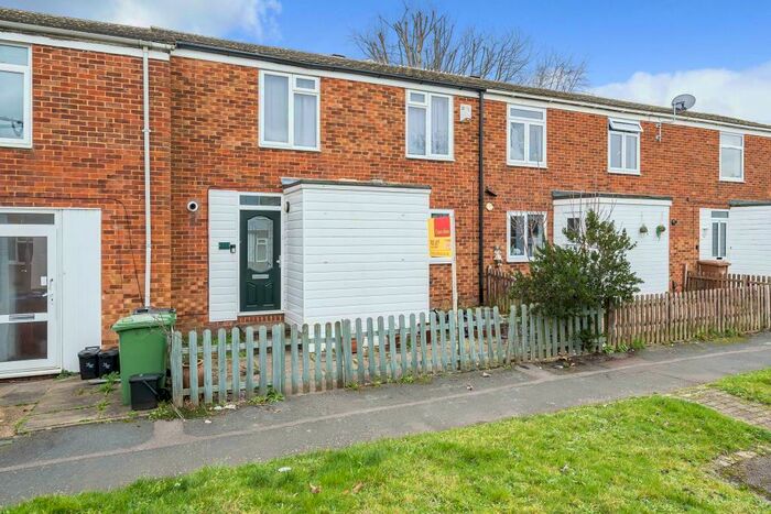 3 Bedroom Terraced House To Rent In Holbeck, Bracknell, RG12