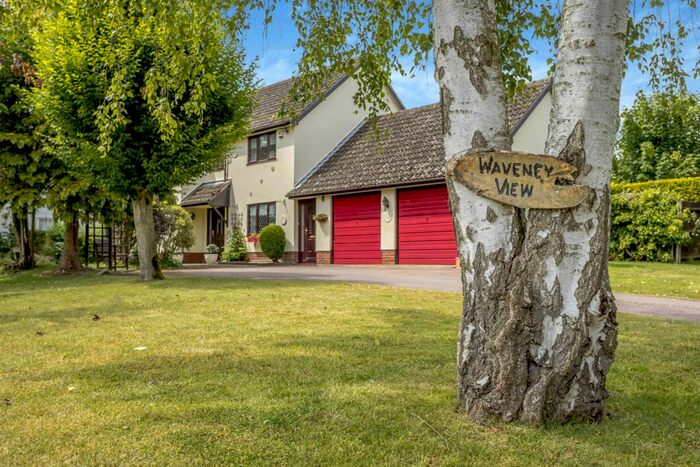 4 Bedroom Semi-Detached House For Sale In Redgrave Road, South Lopham, Diss, IP22