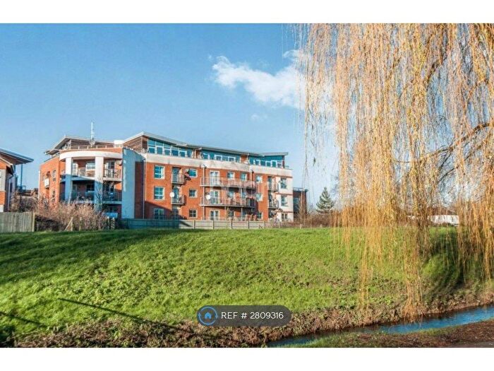 1 Bedroom Flat To Rent In Windmill Road, Slough, SL1