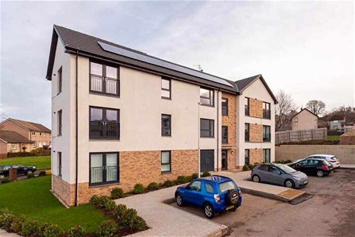 2 Bedroom Flat To Rent In Well Spring Close, EH13