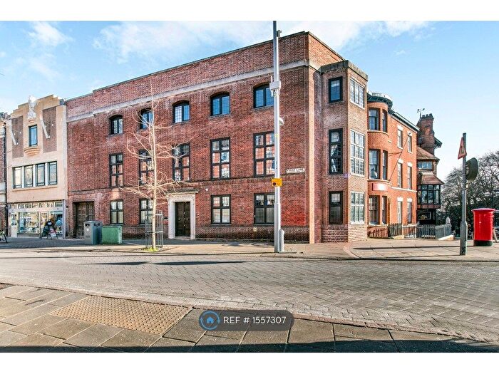 6 Bedroom Detached House To Rent In Friar Lane, Nottingham, NG1