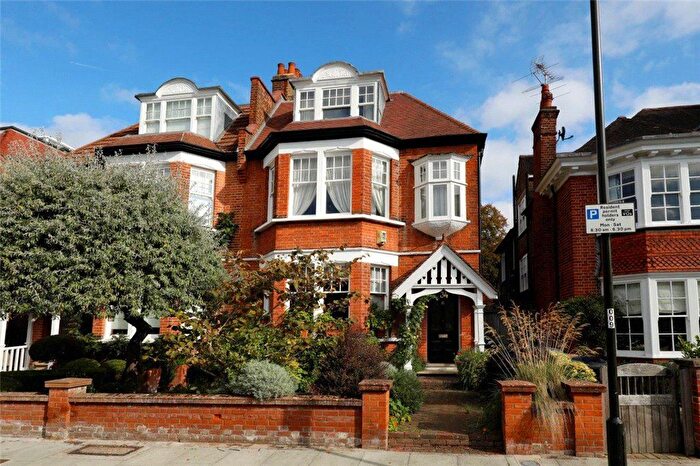 5 Bedroom Semi-detached House For Sale In Murray Road, Wimbledon Village, SW19