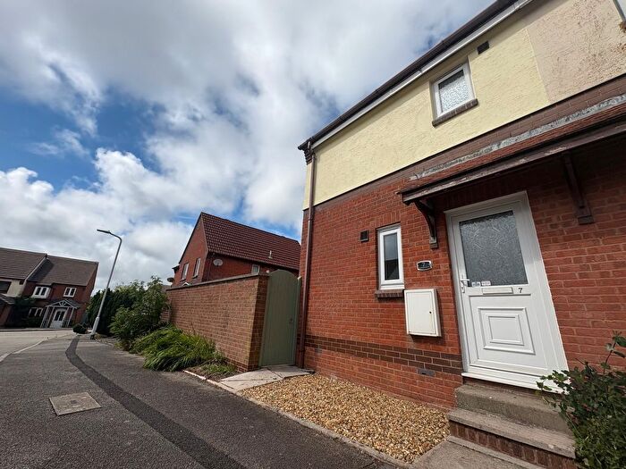 2 Bedroom End Of Terrace House To Rent In Summerlands Gardens, Chaddlewood, Plymouth, PL7