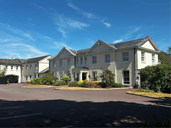 2 Bedroom Apartment For Sale In Walton Road, Wellesbourne, CV35