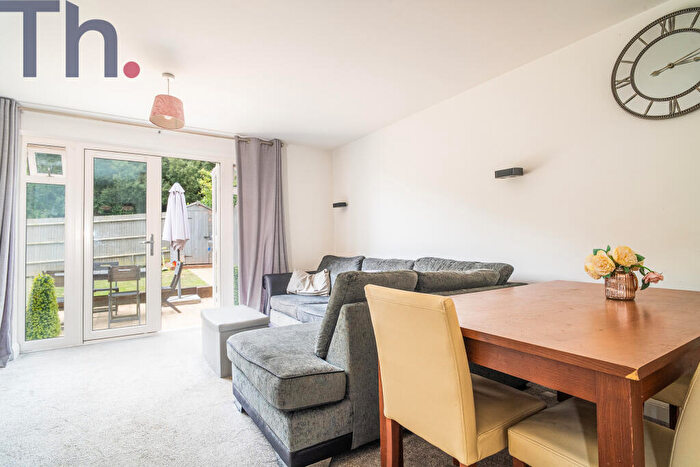 3 Bedroom Semi-Detached House For Sale In Newport, Isle Of Wight, PO30