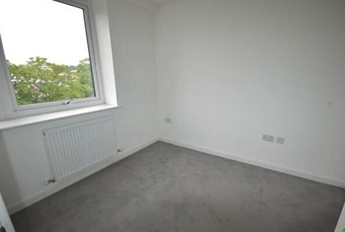 1 Bedroom Property To Rent In Warren Road, Cheadle, SK8