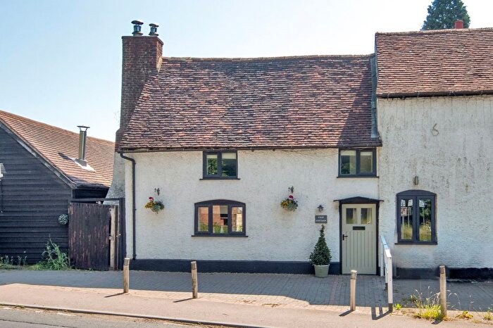 2 Bedroom Semi-Detached House For Sale In Gravesend Road, Wrotham, Sevenoaks, Kent, TN15