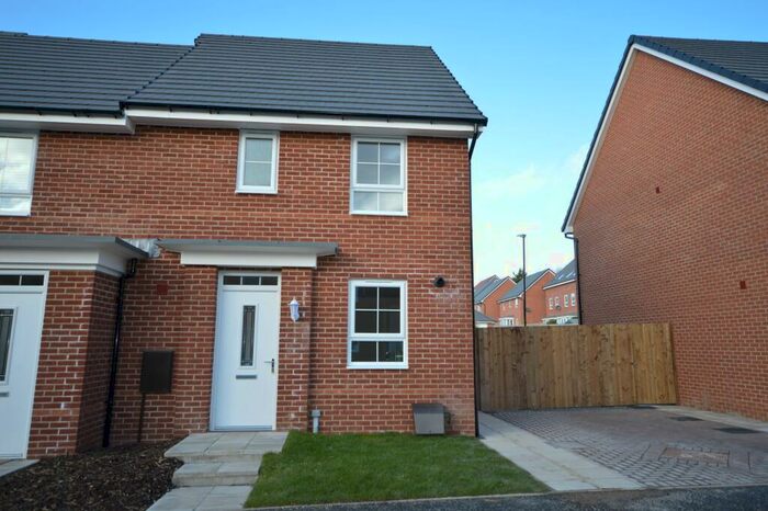 3 Bedroom Semi-Detached House To Rent In Burghley Close, Washington, NE38