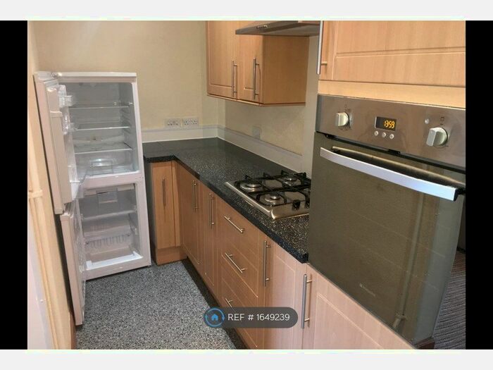 1 Bedroom Flat To Rent In Watson Crescent, Edinburgh, EH11