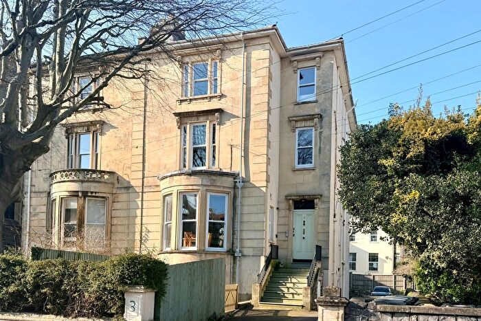 2 Bedroom Flat For Sale In Redland Park, Redland, Bristol, BS6