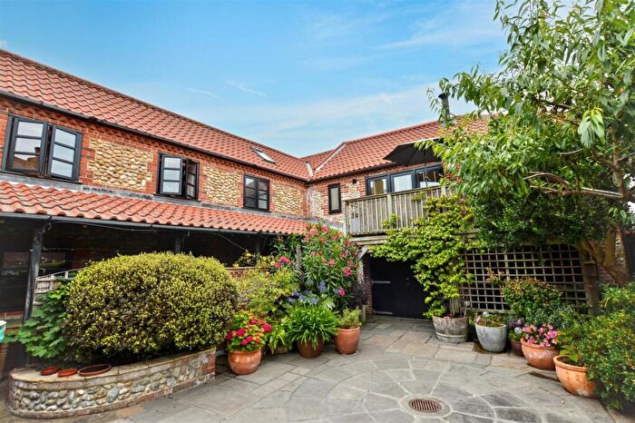 4 Bedroom Semi-Detached House For Sale In Wyndham Street, Sheringham, NR26