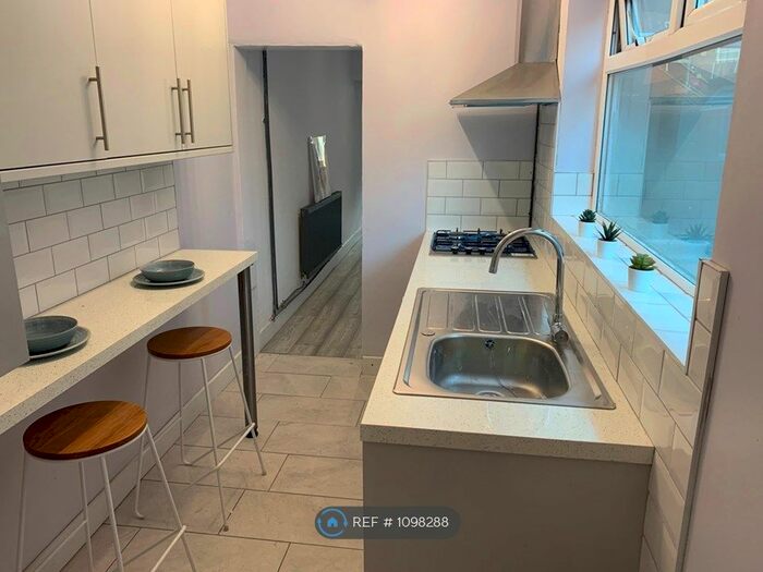 3 Bedroom Terraced House To Rent In Newlands Street, Stoke-On-Trent, ST4
