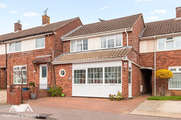 3 Bedroom Terraced House For Sale In Carters Mead, Harlow, CM17