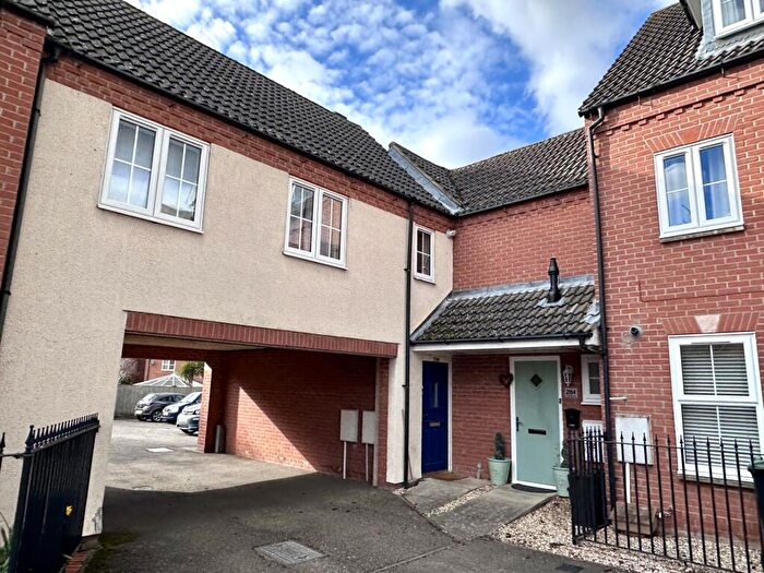 2 Bedroom End Of Terrace House For Sale In Columbine Road, Ely, Cambridgeshire, CB6