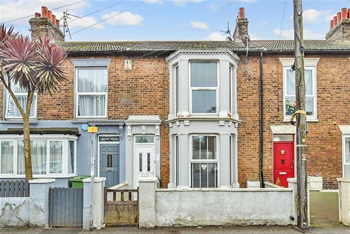 2 Bedroom Terraced House For Sale In Marine Parade, Sheerness, Kent, ME12