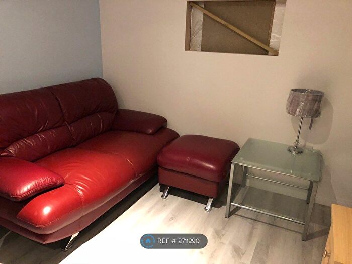 Studio To Rent In Summerfields, Bournemouth, BH7