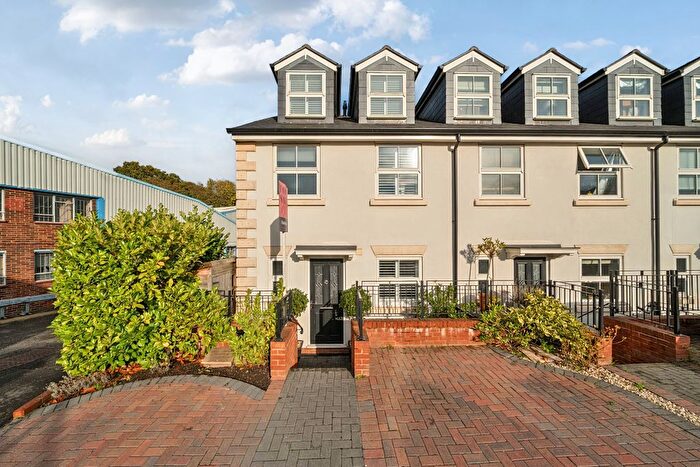 4 Bedroom End Terrace House For Sale In Albert Road North, Reigate, RH2