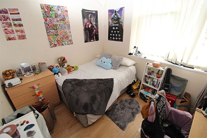 1 Bedroom Semi-Detached House To Rent In Wood Road Treforest, Pontypridd, CF37