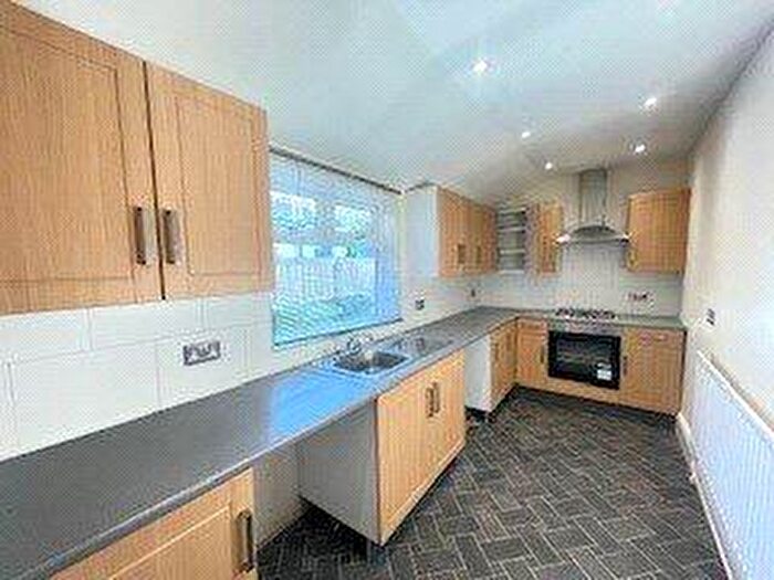 2 Bedroom House To Rent In Loscoe Road, Heanor, Derbyshire, DE75