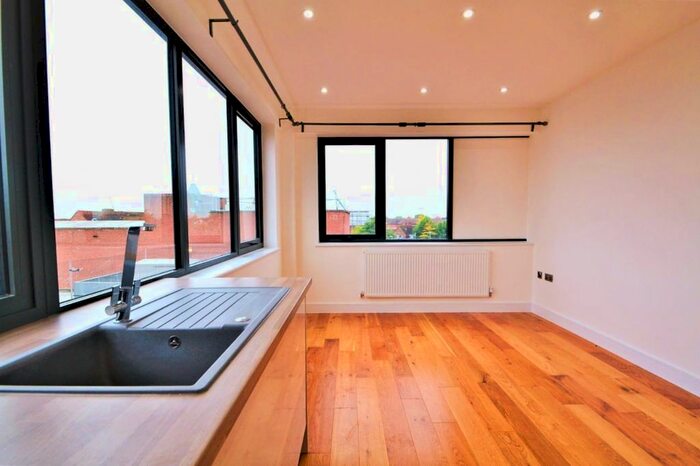 1 Bedroom Flat To Rent In High Street, Ruislip HA4