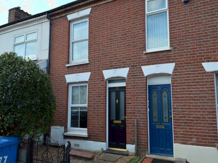 2 Bedroom House To Rent In South City, NR1