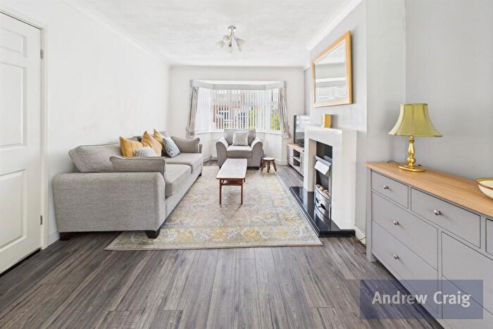 3 Bedroom Semi Detached House For Sale In Allendale Drive, South Shields, NE34