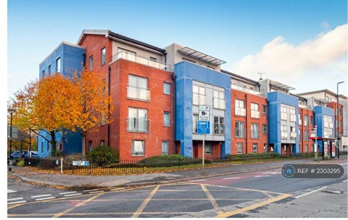2 Bedroom Flat To Rent In Harkness Court, Sutton, SM1