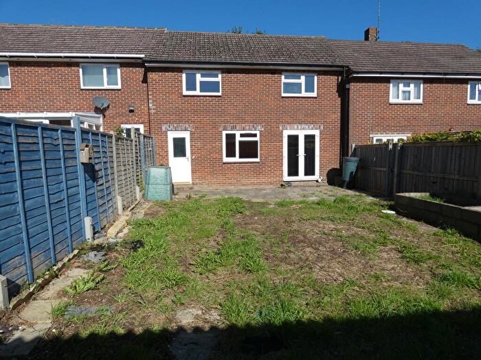 3 Bedroom Terraced House For Sale In Milton Road, Amesbury, Salisbury, SP4