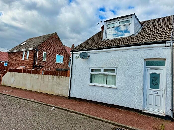 3 Bedroom End Of Terrace House To Rent In Store Terrace, Houghton Le Spring, County Durham, DH5