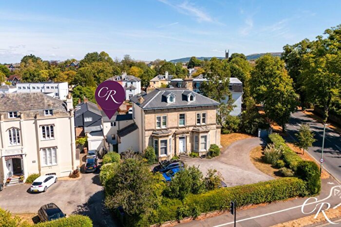 2 Bedroom Flat For Sale In Lansdown Road, Lansdown, GL51