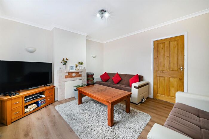 3 Bedroom Terraced House For Sale In Durnsford Road, Wimbledon, SW19