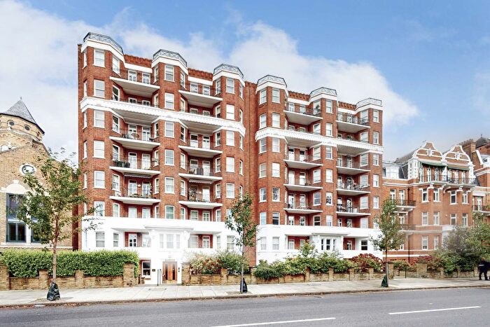 1 Bedroom Flat To Rent In Neville Court, Abbey Road, St John's Wood, London, NW8