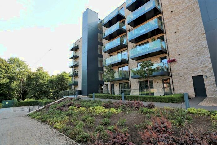 2 Bedroom Flat To Rent In Hamilton Gardens, Glasgow, G12