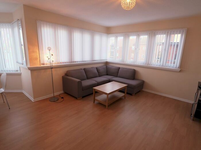 1 Bedroom Apartment To Rent In Ha'penny Bridge Way, Victoria Dock, Hull, HU9