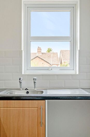 1 Bedroom Flat For Sale In Andover Road, Ludgershall, Andover, SP11