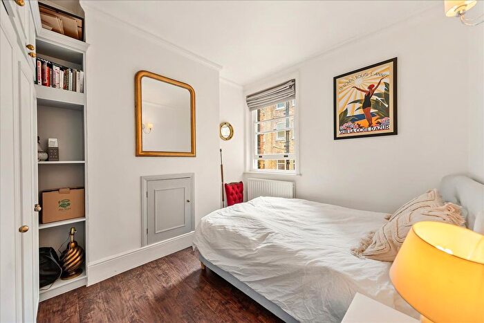 2 Bedroom Flat For Sale In Charleville Mansions, West Kensington, London, W14