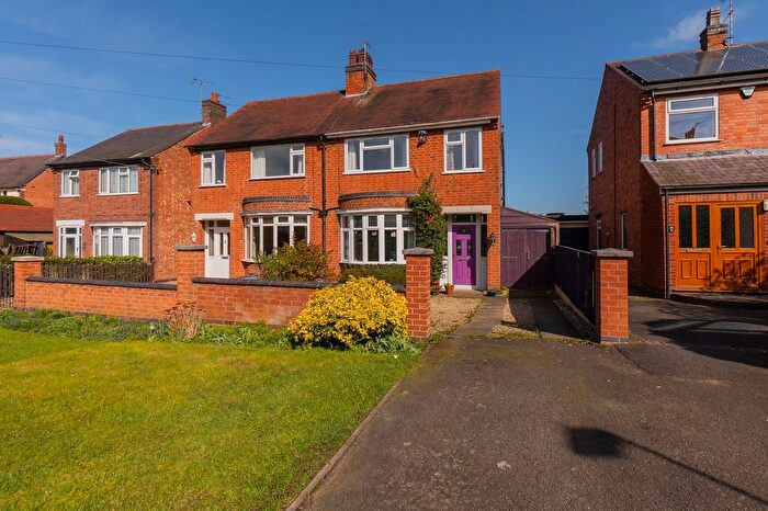 3 Bedroom Semi Detached House For Sale In Belvoir Drive, Leicester, LE2