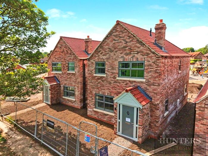 3 Bedroom Detached House For Sale In New Road, Brandesburton, Driffield, YO25