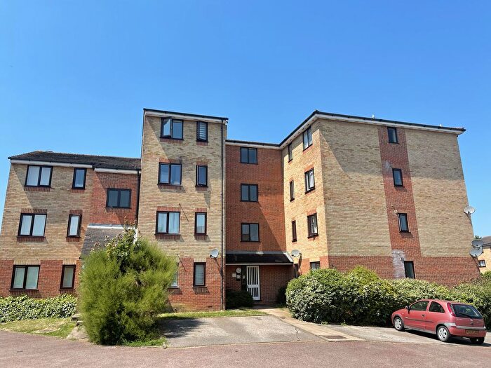 2 Bedroom Flat To Rent In Prestatyne Close, Stevenage, SG1