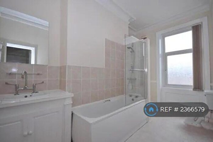 1 Bedroom Flat To Rent In Featherstone Street, Sunderland, SR6