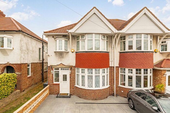 4 Bedroom Property To Rent In Longford Avenue, Southall, UB1