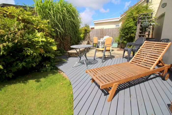 2 Bedroom Bungalow For Sale In Ambleside Close, Thingwall, Wirral, CH61