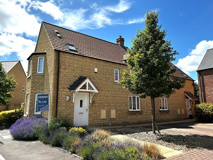 3 Bedroom Semi-Detached House To Rent In William Buckland Way, Witney, Oxfordshire, OX29