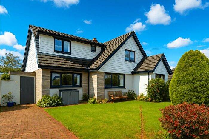 3 Bedroom House For Sale In Mendip Road, Yatton, Bristol, BS49