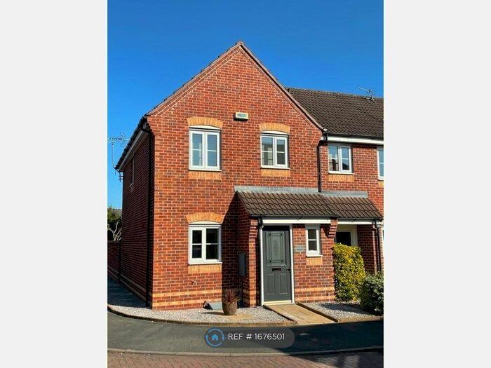 3 Bedroom End Of Terrace House To Rent In Eden Close, Hilton, Derby, DE65